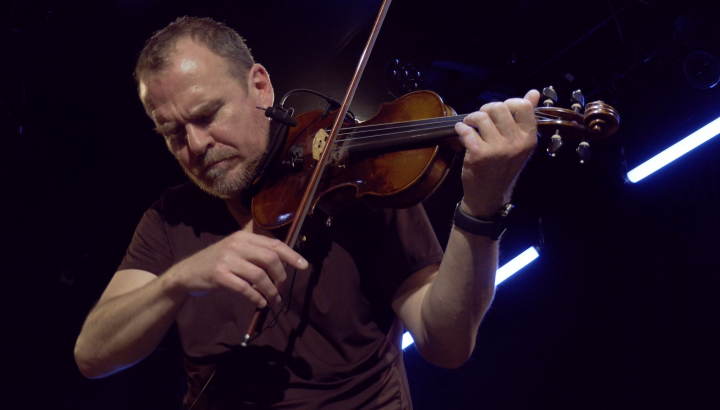 RÉGIS HUBY SOLO - Strates