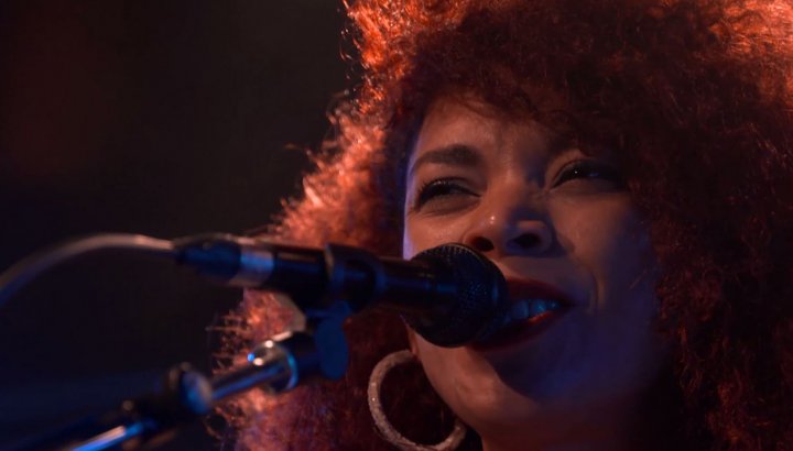 FLAVIA COELHO - LIVE @ LE PONT DES ARTISTES #8