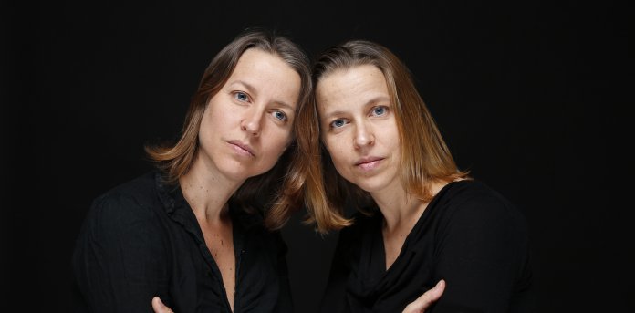 LAS HERMANAS CARONNI