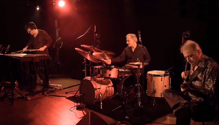 FREDERIC MONINO AROUND JACO TRIO [EXTRAIT]